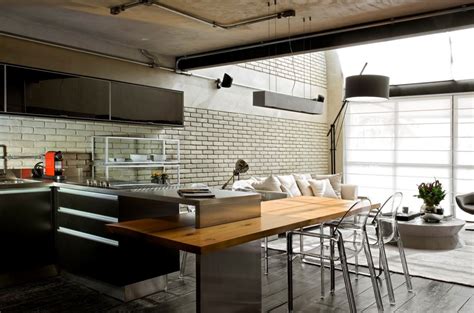 Industrial Chic Loft Features The Ideal Match Between Comfort And Functionality