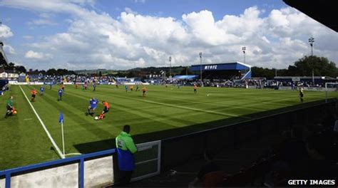 BBC Sport - Football - Macclesfield Town get stadium go ahead