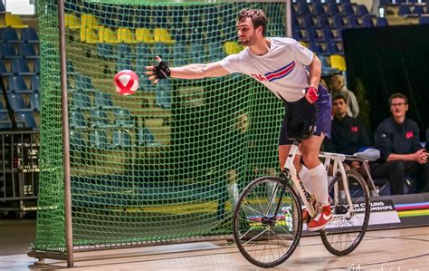 Football on bikes - Meet Britain's only cycle-ball team, dribbling ...