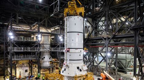 NASA begins building rocket to return astronauts to the moon | wtsp.com