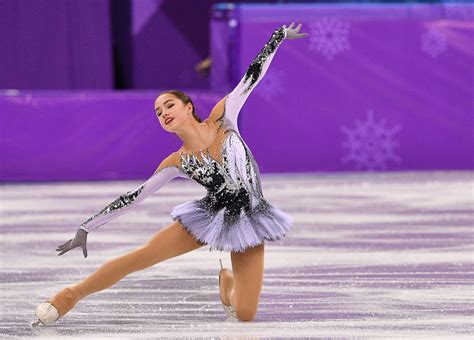 Russian Teenagers Dominate Ladies' Short Ice Skating Program | TIME