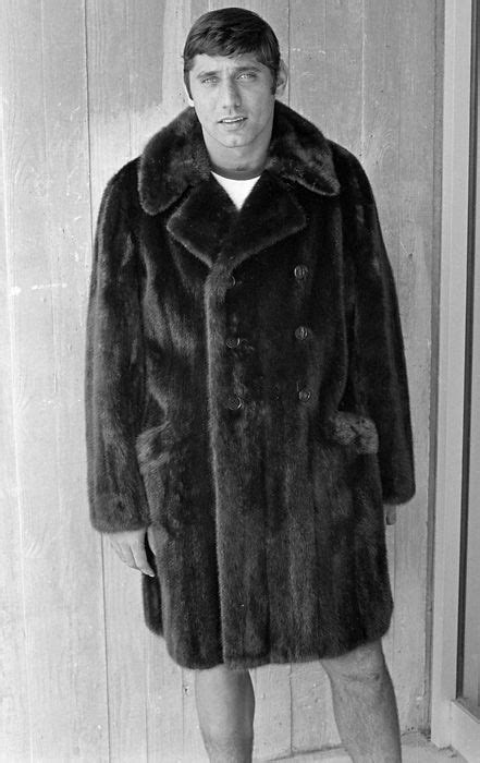 Joe Namath Fur Coat Picture - Tradingbasis