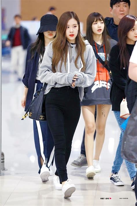 Blackpink Rose Airport Fashion - Official Korean Fashion