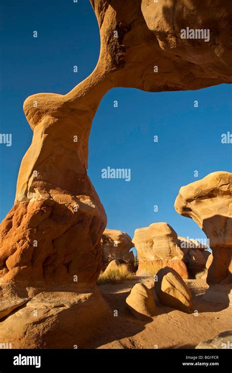 Metate Arch, Devil's Garden State Park, Utah Stock Photo - Alamy