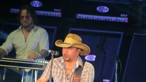 Country artist Jason Aldean to release an album dedicated to Macon - The Mercer Cluster