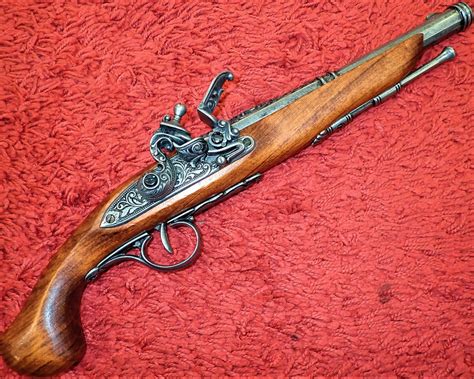 18th CENTURY EUROPEAN FLINTLOCK PISTOL BY DENIX – JB Military Antiques