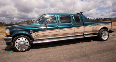 Need To Compensate For Something? Let Me Introduce You To Mr. Ford F-350 Centurion | Carscoops