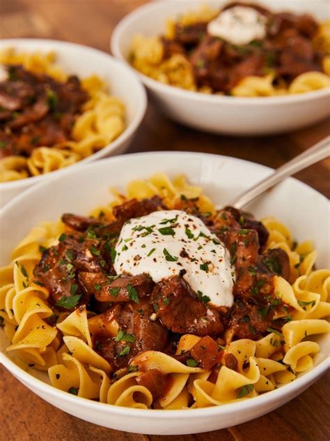 11 Weeknight Recipes That Are Quick, Easy, And Impressive | Comfort food, Beef stroganoff, Dinner