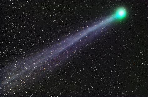 When & How to View the New “Green” Comet