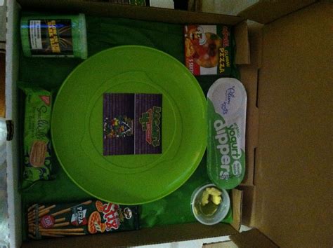 Logan's Teenage Mutant Ninja Turtle birthday party favors..pizza box with "pizza" (t… | Ninja ...