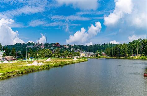 25 Best Places to Visit in Darjeeling: Enchanting Hill Station in 2024