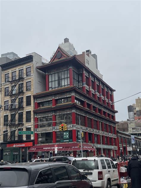 Chinese architecture in Chinatown NYC : r/ArchitecturePorn