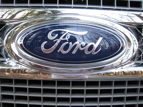 2011 Ford F-150 Grille Emblem | Road Reality