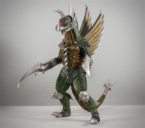 Final Wars Gigan in classic colors : r/GODZILLA