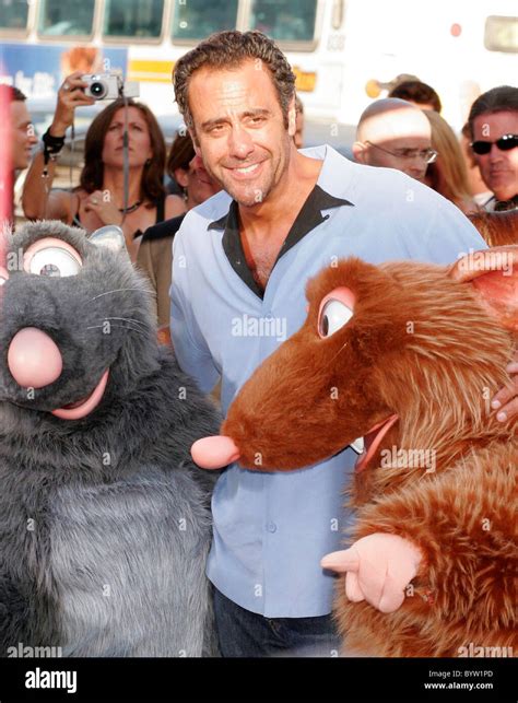 Brad Garrett 'Ratatouille' World Premiere at the Kodak Theater - Arrivals Los Angeles ...