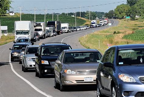 Eastbound New York State Thruway traffic backed up 10 miles around site ...