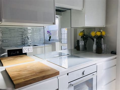 White kitchen mirror splashback | Kitchen mirror splashback, Kitchen ...