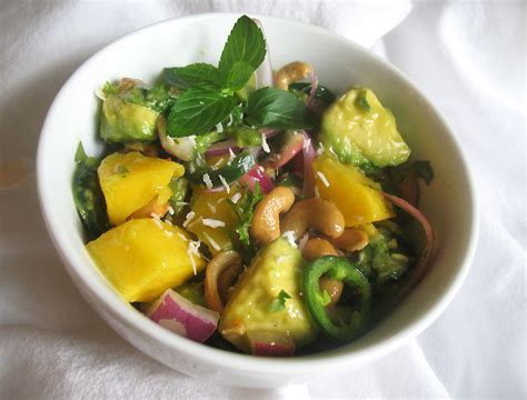 Avocado Mango Salad with Cilantro and Roasted Cashews | Lisa's Kitchen ...