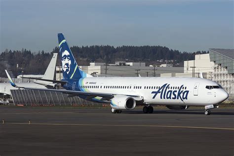 Alaska Airlines Fleet Boeing 737-900ER Details and Pictures