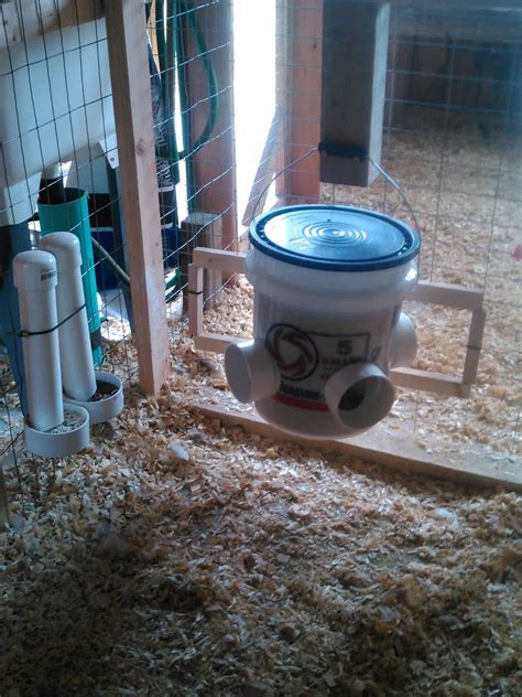 16 DIY 5 Gallon Bucket Chicken Feeder Ideas