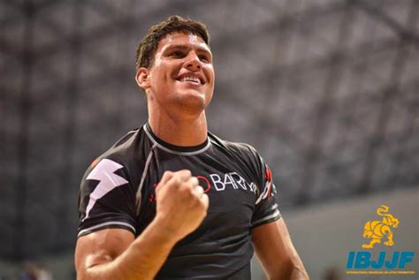 Felipe Pena Dominates No Gi Worlds; Mackenzie Wins Absolute