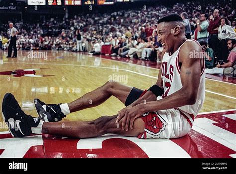 NBA Basketball, Scottie Pippen, Chicago Bulls @ 1993 Finals game 3 vs ...