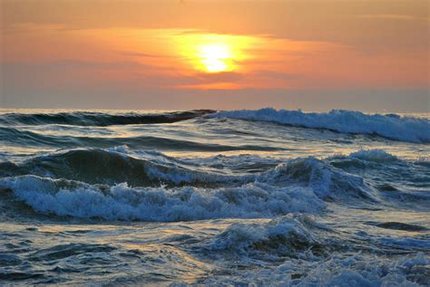 Ocean Water during Yellow Sunset · Free Stock Photo