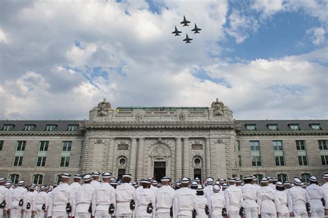 US Naval Academy Inducts Class of 2020 > United States Navy > News Stories