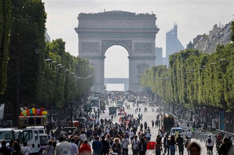 Anger as Paris bans protest against police violence | The Peninsula Qatar