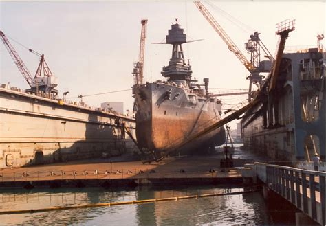 USS Texas (BB-35) in dry dock, sometime during 1988-1990 [1,156x 803] : WarshipPorn