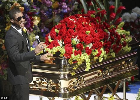 Michael Jackson Pics: Michael Jackson's funeral