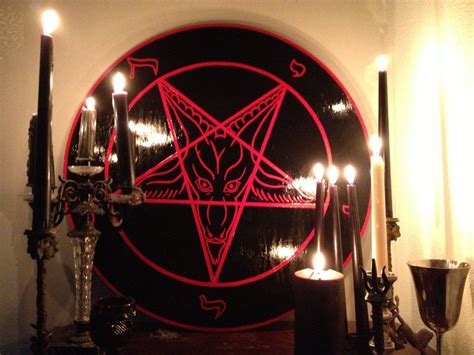 Satanismo item 05 | Imagens dark, Ritual, Bruxas