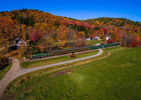 This Train In Vermont Is Actually A Restaurant And You Need To Visit | Vermont vacation, Train ...