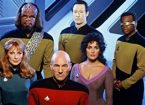 Star Trek: The Next Generation cast reunite in new pic - The Dark Carnival