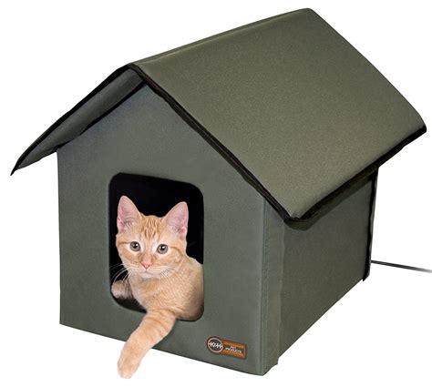 5 Best Outdoor Insulated Cat Houses | Outdoor Cat Houses