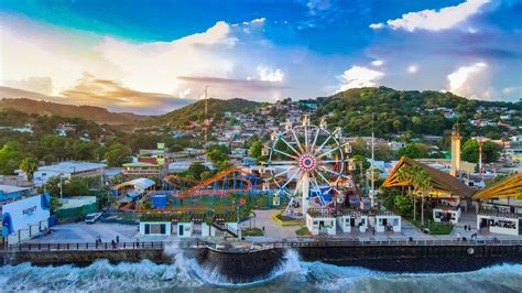 Inauguran parque de diversiones Sunset Park en Surf City La Libertad