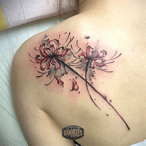 Spider lily tattoo | 名古屋大須のタトゥースタジオ【 BOOBIES TATTOO NAGOYA