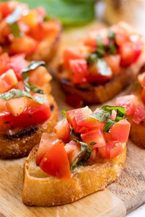 Around the world hor'dourves | Italian bruschetta recipe, Classic ...