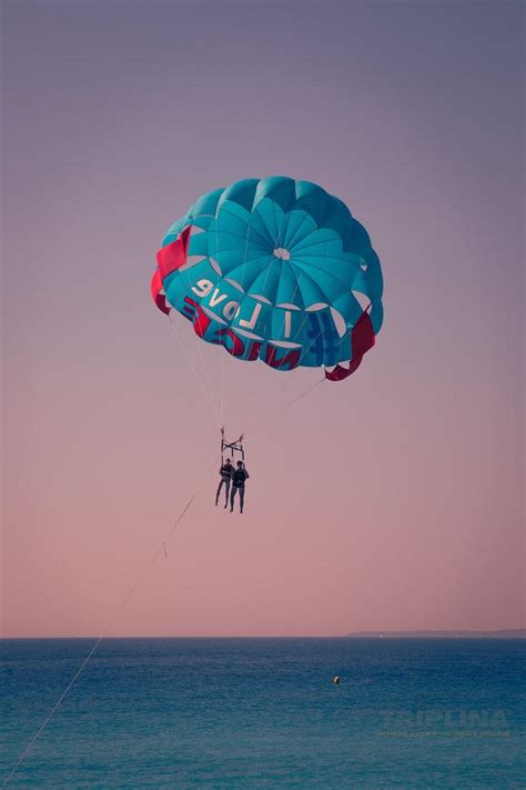 Best offer Parasailing in goa package | Parasailing Sport activity in Goa 2024