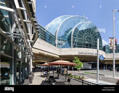 Circle Centre shopping mall in downtown Indianapolis. Indiana, USA Stock Photo - Alamy