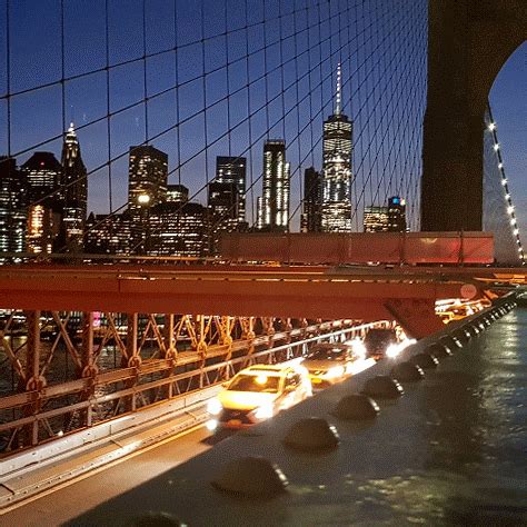 The unblur.app Team in New York. The Brooklyn Bridge at night #newyork ...