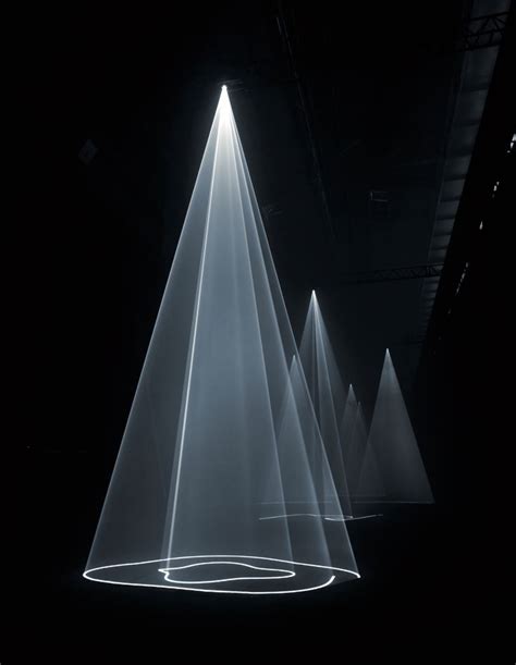 Go see an awe-inspiring light installation at a Brooklyn art gallery | Light sculpture, Light ...