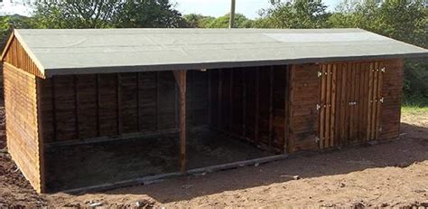 Field shelters for Animals In UK & Ireland | Custom Timber Buildings