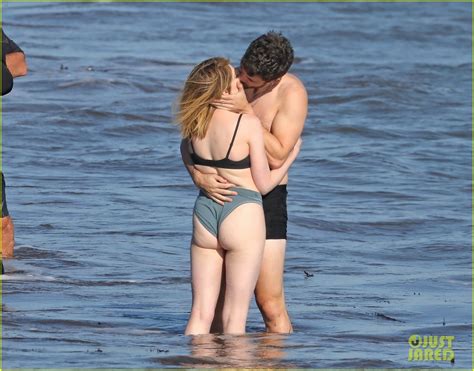 David Corenswet Shirtless Photos: New 'Superman' Actor Filmed Beach Scenes in His Underwear ...