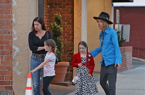 Lisa Marie Presley's Estranged Husband Michael Lockwood Enjoys Dinner ...