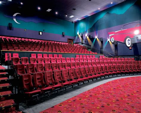 Edwards Grand Palace Stadium 6 in Calabasas, CA - Cinema Treasures