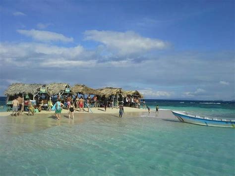 Higgs beach snorkeling - lynmainX