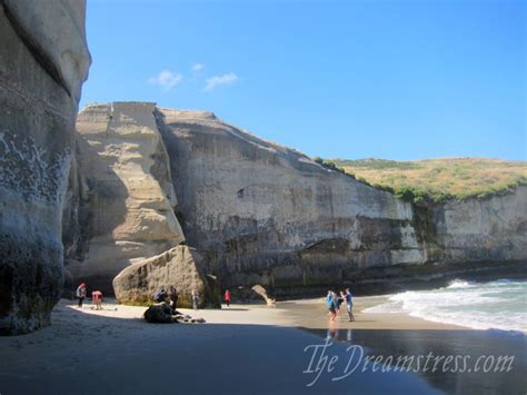 Tunnel beach, Dunedin thedreamstress.com - The Dreamstress