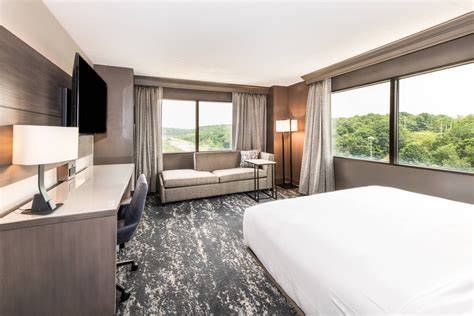 Pittsburgh Airport Hotel Photos | Pittsburgh Airport Marriott