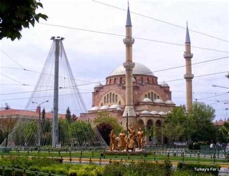 Eskişehir - A City Of Sculptures • Turkey's For Life